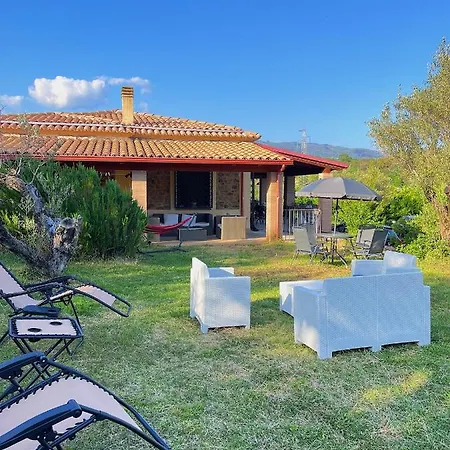 Villa In 8 Ettari Di Campagna, A 20' Dal Mare Casa Piccirillo Exterior photo